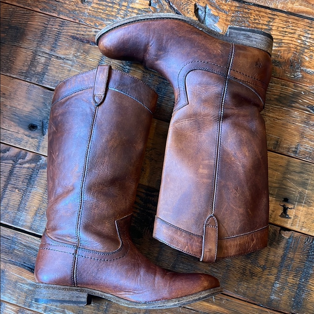 Frye Leather Cognac Melissa pull on boots